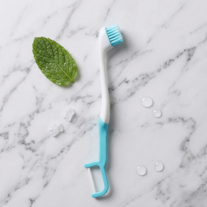 FreshFix™ Cuidado Bucal Instantáneo 5 en 1: Frescura en cualquier momento y lugar.