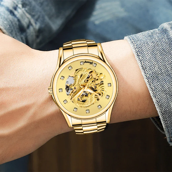 Reloj Dragón Dorado